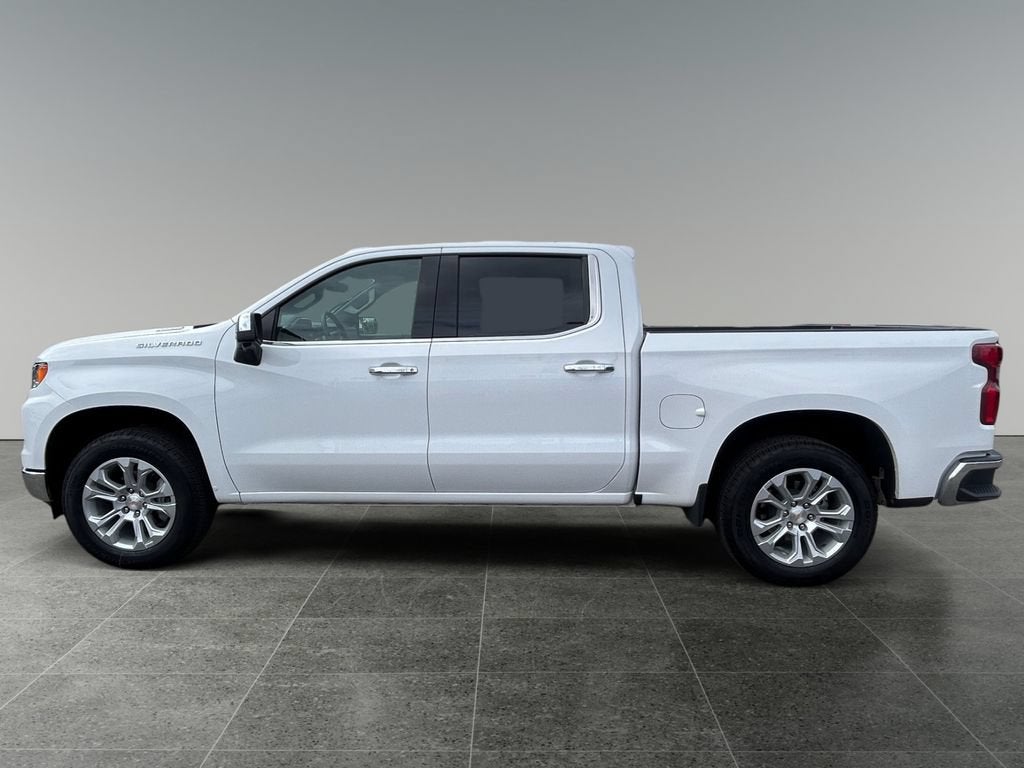 2025 Chevrolet Silverado 1500 — detail view