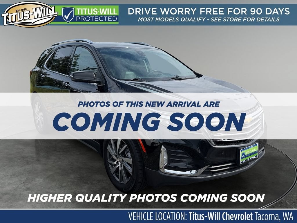 2025 Chevrolet Traverse LT in Sterling Gray Metallic — front three-quarter view