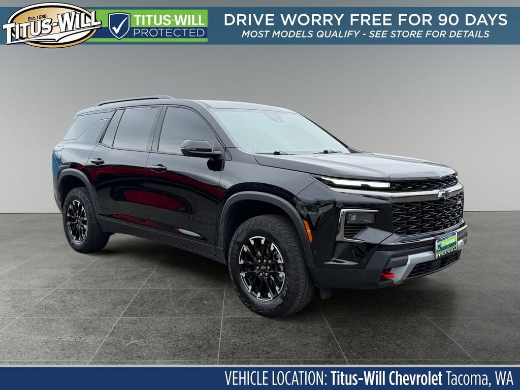 2024 Chevrolet Traverse Z71 in Mosaic Black Metallic — front three-quarter view