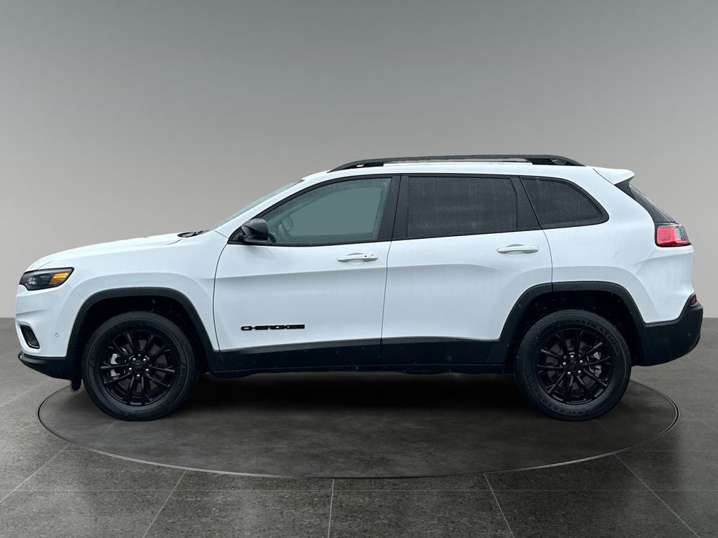 2023 Jeep Cherokee — detail view