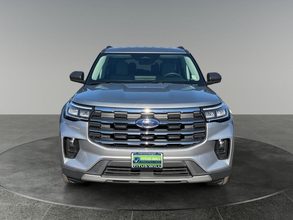 2025 Ford Explorer — side profile view