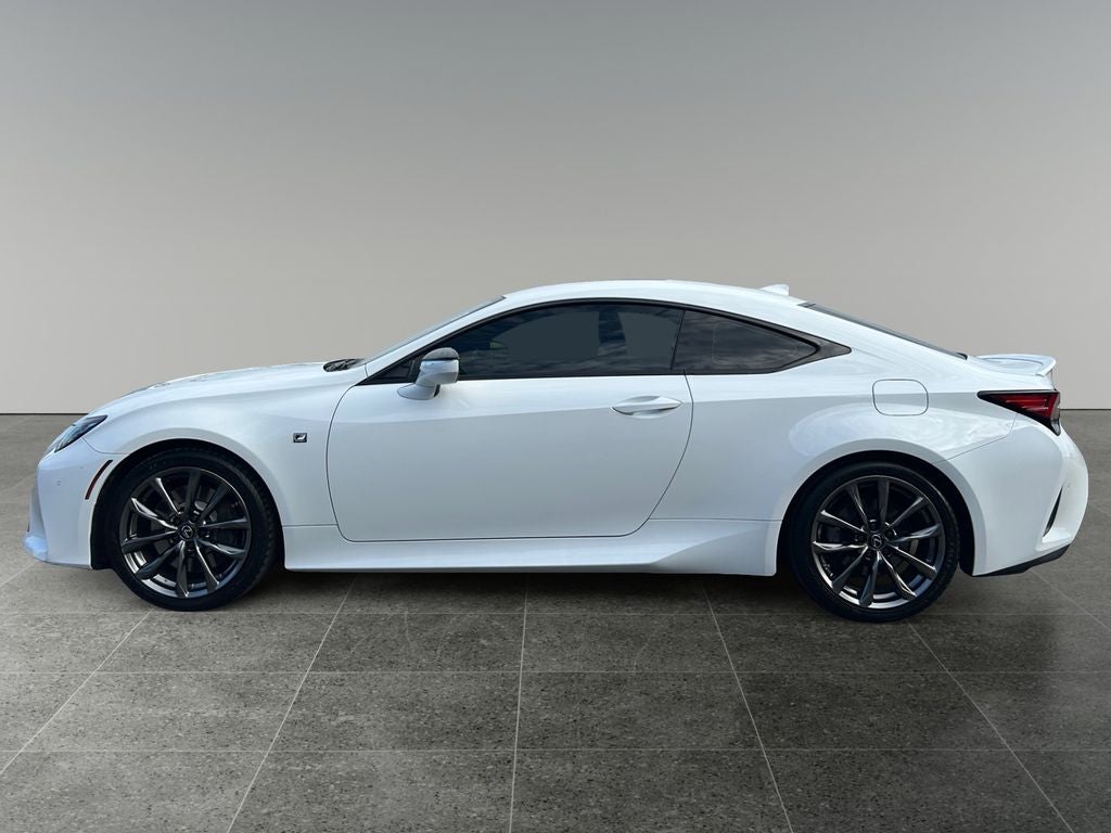 2019 Lexus RC — detail view