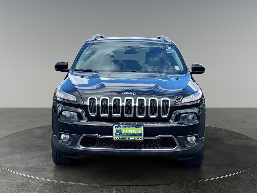 2017 Jeep Cherokee — side profile view