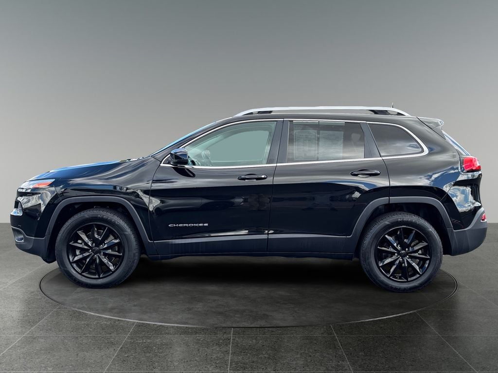 2017 Jeep Cherokee — detail view